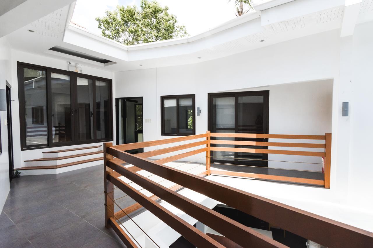 The Whitehouse By The Sea Villa Panglao Exterior foto